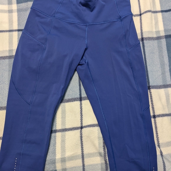Lululemon Capri leggings - Picture 4 of 7